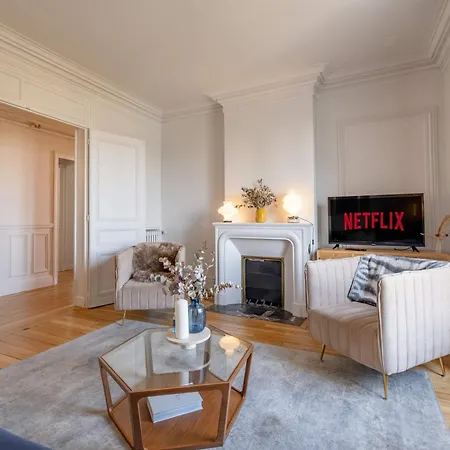 Luxury Flat Eiffel View 3br 7 Guests Appartamento